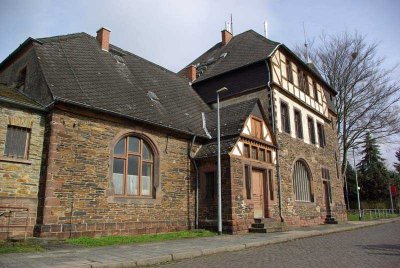 Geräumige Dachgeschosswohnung im Bahnhof Hetzerath zu vermieten!