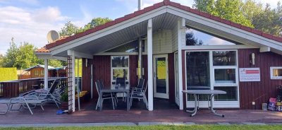 Neuwertiger 5- Zimmer Bungalow in Rüthnick mit Pool, Grillkota, Sauna, Kaminofen, 800qm Grund