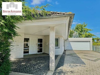 Rodenberg | Repräsentativer Bungalow mit Einliegerwohnung und Doppelgarage