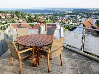 Stilvolle Maisonette-Wohnung mit atemberaubendem Panoramablick - einziehen und wohlfühlen