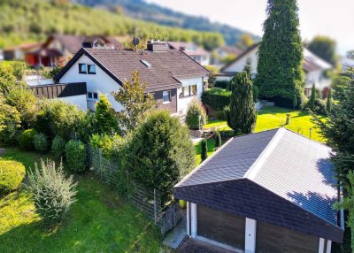 Großzügigkeit im Schwarzwald  - 4,5 Zi Wohnung mit Kamin und Doppelgarage bei Gengenbach