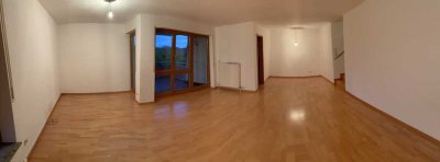 Attraktive 3,5-Raum-Wohnung mit EBK und Balkon in Walheim