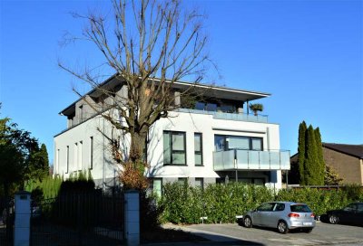 Zum verlieben - sehr schöne, luxuriöse Obergeschoss Wohnung mit großer Dachterrasse