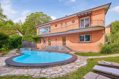 Villa mit toskanischem Flair im idyllischen Fischbachtal in Hanglage inklusive Panoramablick!