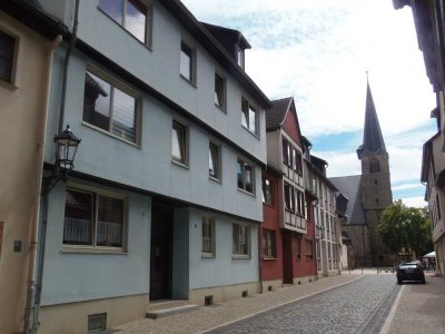 Bezugsfertige 2-Raum-Wohnung mit Balkon in der Innenstadt