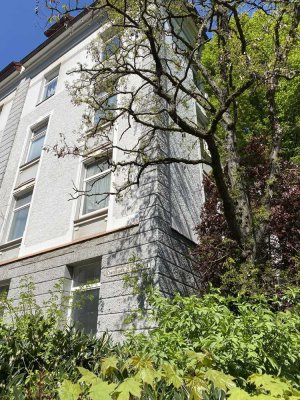 Vollständig modernisierte 3 Zimmer Wohnung in ruhiger Grünlage, große Wohnküche, modernes Duschbad