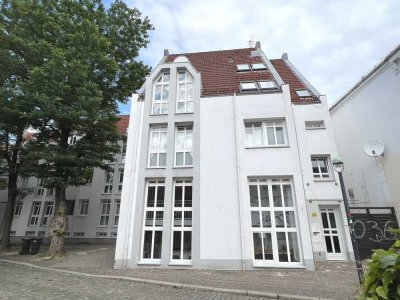 PURNHAGEN-IMMOBILIEN -  1-Zimmer-Wohnung mit Balkon in zentraler Lage von Bremen-Vegesack