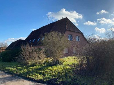 Hofstelle mit Potenzial und viel Platz in idyllischer Dorflage