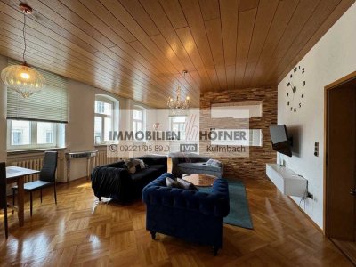 Wunderschöne renovierte 4-Zimmer Wohnung mit Küche  und luxuriösen Badezimmer zu vermieten