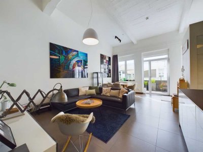 Provisionsfrei: Top ausgestattete Loft-Wohnung mit super Lux-Anbindung!
