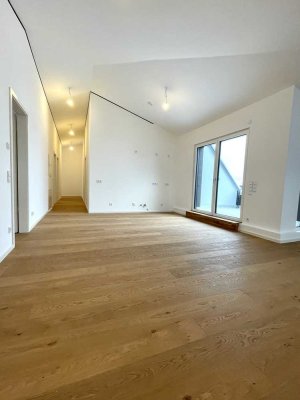 Penthouse-Wohnung mit Dachterrasse und Bergblick!