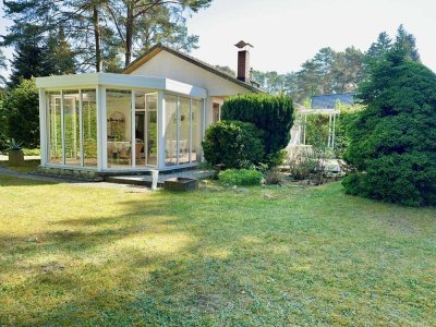 Wochenendhaus direkt am Waldrand - Perspektiven durch vorhandenen Bebauungsplan!