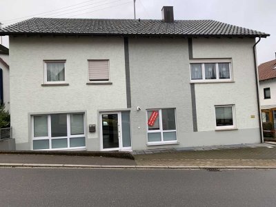 Freundliche und sanierte 4-Zimmer-Wohnung in Neufra