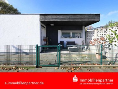 ZEITLOSER ATRIUM-BUNGALOW IN RUHIGER LAGE IM KÖLNER NORD-WESTEN