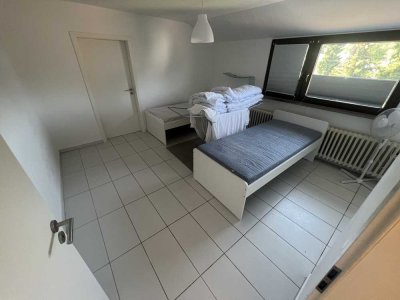 Komplett renovierte 4-Zimmer-Wohnung in ruhiger Lage