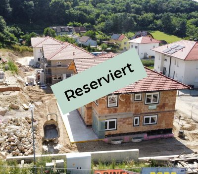 !!! Reserviert !! Provisionsfrei - Mietkauf Doppelhaushälfte in Hainburg an der Donau