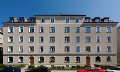 Neubau im Altbau mit riesiger Dachterrasse!