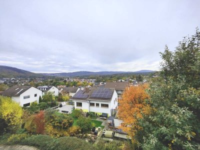 *** Ruhig & Grün - Herrlicher Fern-Blick in den Taunus! ***