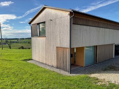 Neuwertiges Einfamilienhaus mit Garage und einmaligem Weitblick bei Isny im Allgäu