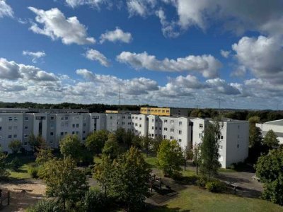 sonnige und gepflegte 1,5-Raum-Wohnung mit Balkon in Schwerin