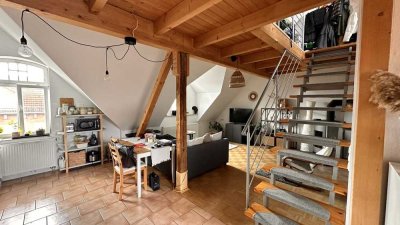 Wunderschöne Maisonettewohnung mit Kamin, Parkett, Dachterrasse und offener Küche