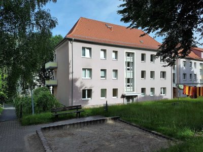 3 Raum Wohnung mit Balkon