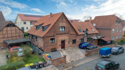 Seelze: Mehrgenerationenhaus mit Charakter & moderner Ausstattung