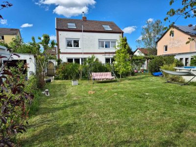 Einfamilienhaus mit traumhaften Grundstück im Kaufangebotsverfahren