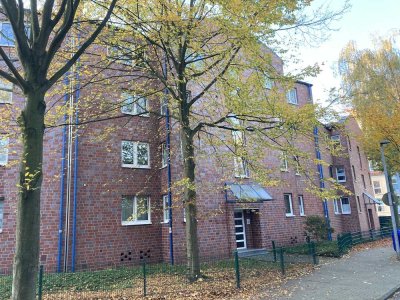 Renovierte 3 Zimmer Wohnung mit Einbauküche in GE Rotthausen.