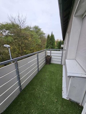 3,5-Zimmer-Wohnung mit Balkon!