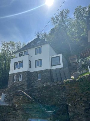 Atemberaubende, freistehende Villa zur Umsetzung eines Hotels/Ferienwohnungen in Sankt Goar