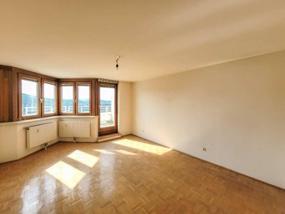 3D-Tour! PROVISIONSFREI VOM EIGENTÜMER! 13.OG! FERNBLICK AUF DEN WIENERWALD! 4-ZIMMER MAISONETTE-WOHNUNG MIT TERRASSE NÄHE U4!