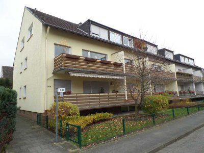 Lind: Gepflegtes Appartement mit Balkon