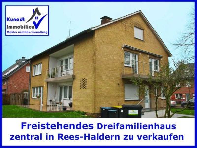 Freistehendes Dreifamilienhaus in Rees-Haldern zu verkaufen