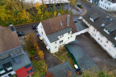 Sanierungsbedürftiges Dreifamilienhaus in Ronsdorf!