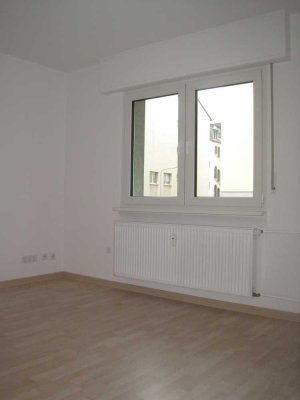 ***Nordend/Nähe Friedberger Platz*** 2-Zimmerwohnung