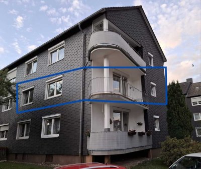 Schöne und vollst. renovierte 3-Raum-Wohnung mit geh. Innenausstattung mit Balkon in Radevormwald