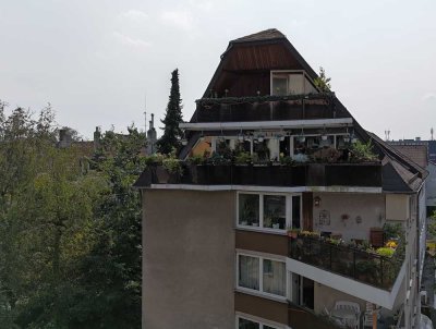 Bezugsfreie Architektenwohnung in bestlage auf der Rü