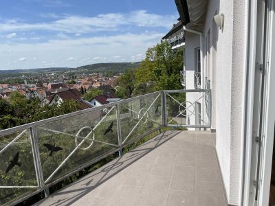 Moderne und zentral in Schwandorf gelegene ruhige Wohnung mit Balkon/Südlage zu vermieten