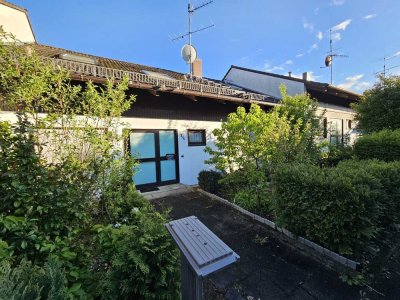 Mieten auf Zeit -Freundliches 5-Zimmer-Reihenhaus in bester Lage von Denkendorf