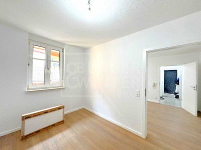 ** Erstbezug nach Renovierung ** 2 Zimmer Wohnung * Zentrale Lage in Eppelheim