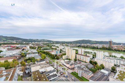 BRUCKNER TOWER - 2 Zimmer-Anlegerwohnung im 22. OG inkl. TG-Stellplatz (Preis netto exkl. 20% USt.)