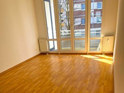 Vermietete 2-Zimmer-Wohnung mit Balkon und Tiefgaragen-Stellplatz