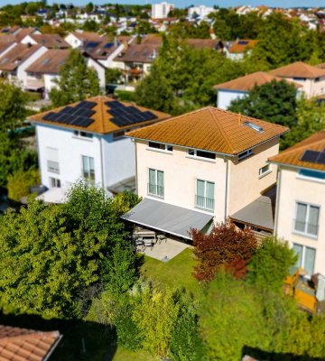 Ansprechendes & gepflegtes Einfamilienhaus mit schönem Garten in Steinheim an der Murr