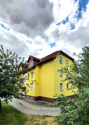 Helle 2-Raum-Wohnung im Dachgeschoss mit Balkon