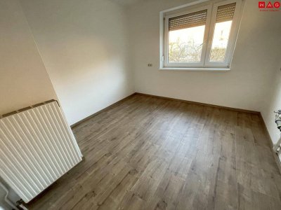 Zentral gelegene 3-Raum-Wohnung mit Balkon!