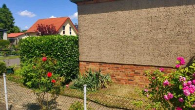 Sanierungsprojekt mit wildromantischem Garten - in Top Lage im Speckgürtel