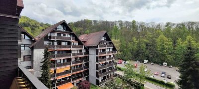 Gemütliche 1-Zimmer Dachgeschoss-Wohnung mit Balkon und Außenstellplatz