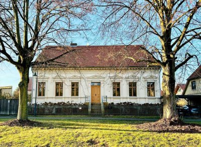 Saniertes Denkmal | ca. 140m² Wfl. + 3 SZ + Wohnküche + Terrasse + Alter Dorfkern Stolpe