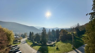 EINZIGARTIGE MAISONETTE - ZWEI BALKONE MIT TRAUMBLICK - RUHEPOL AM SONNENHANG